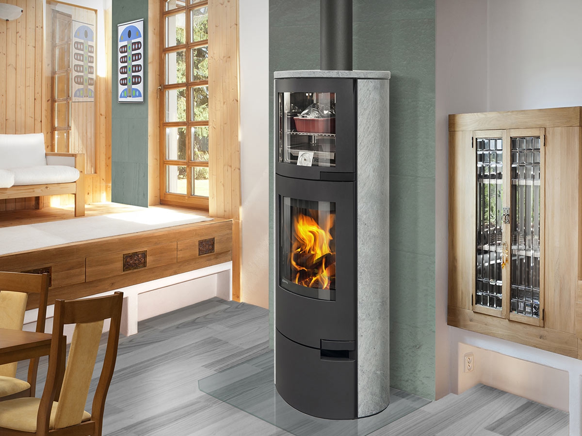 Romotop fireplace stove LUGO 02 stone with oven Romotop